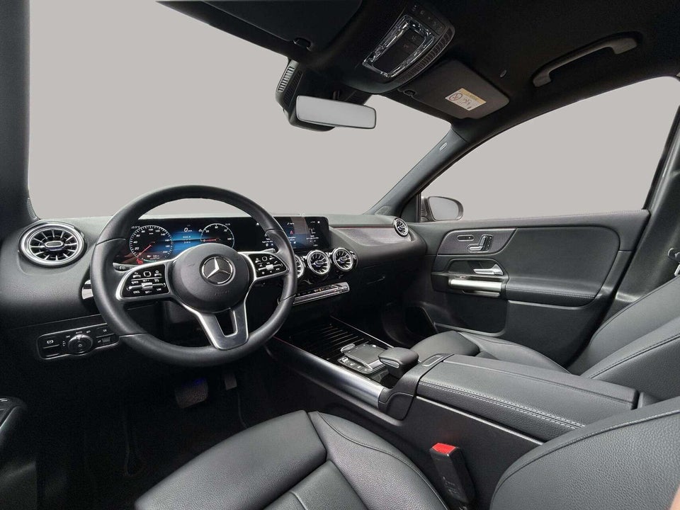 Mercedes EQA250 Progressive 5d