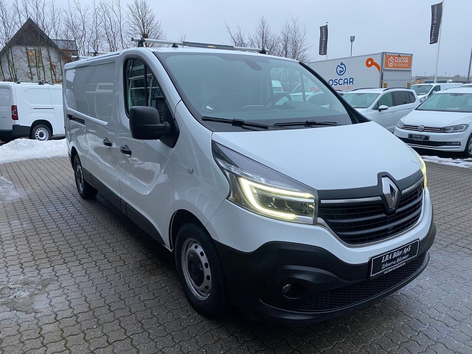 Renault Trafic T29 2,0 dCi 120 L2H1
