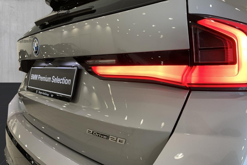 BMW iX1 eDrive20 Fully Charged 5d