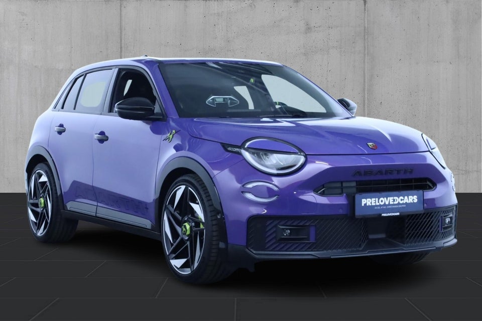 Abarth 600e Scorpionissima 5d