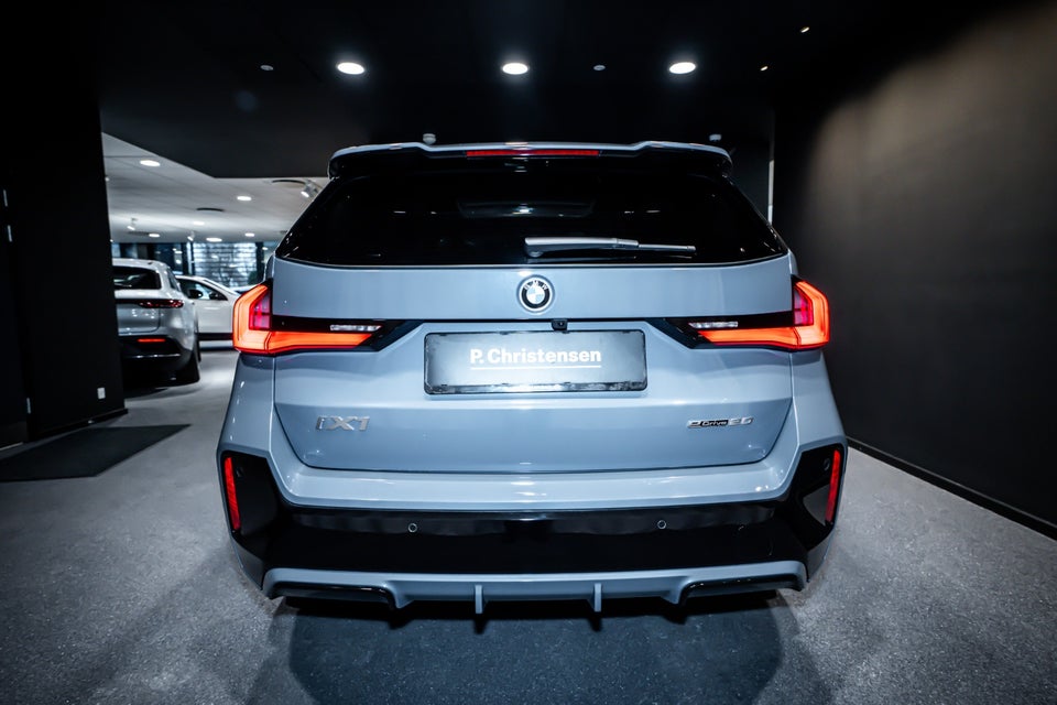 BMW iX1 eDrive20 M-Sport 5d