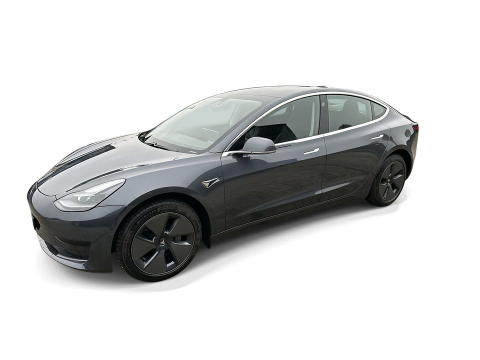 Tesla Model 3 Standard Range+ RWD 4d