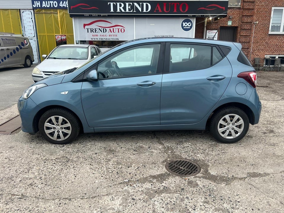 Hyundai i10 1,0 Touch 5d