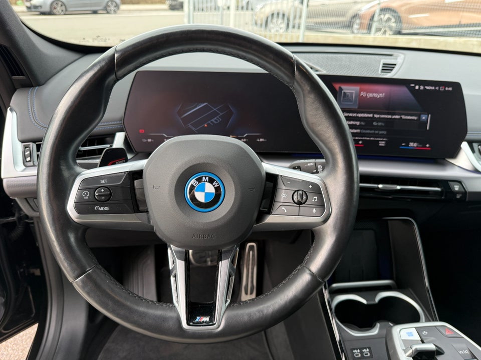 BMW iX1 xDrive30 M-Sport 5d