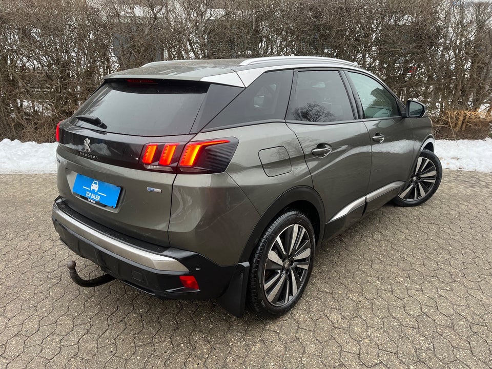 Peugeot 3008 1,2 e-THP 130 Allure 5d