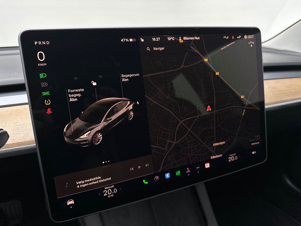 Tesla Model 3 Long Range AWD 4d