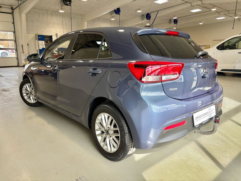Kia Rio 1,25 MPi Base Line 5d