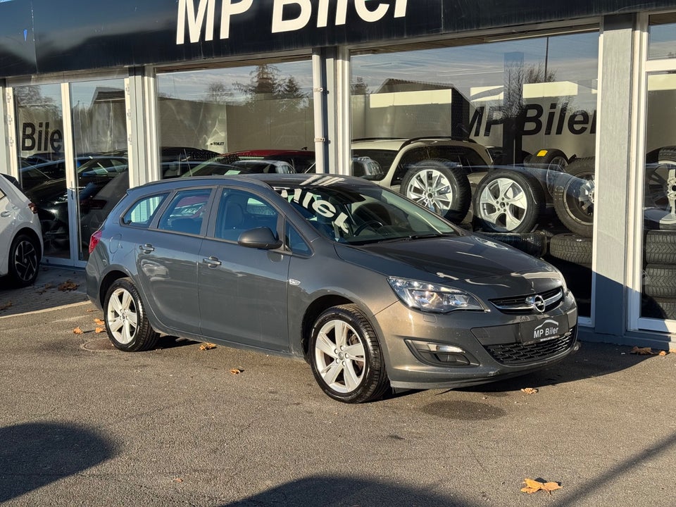 Opel Astra 1,4 T 140 Enjoy Sports Tourer 5d