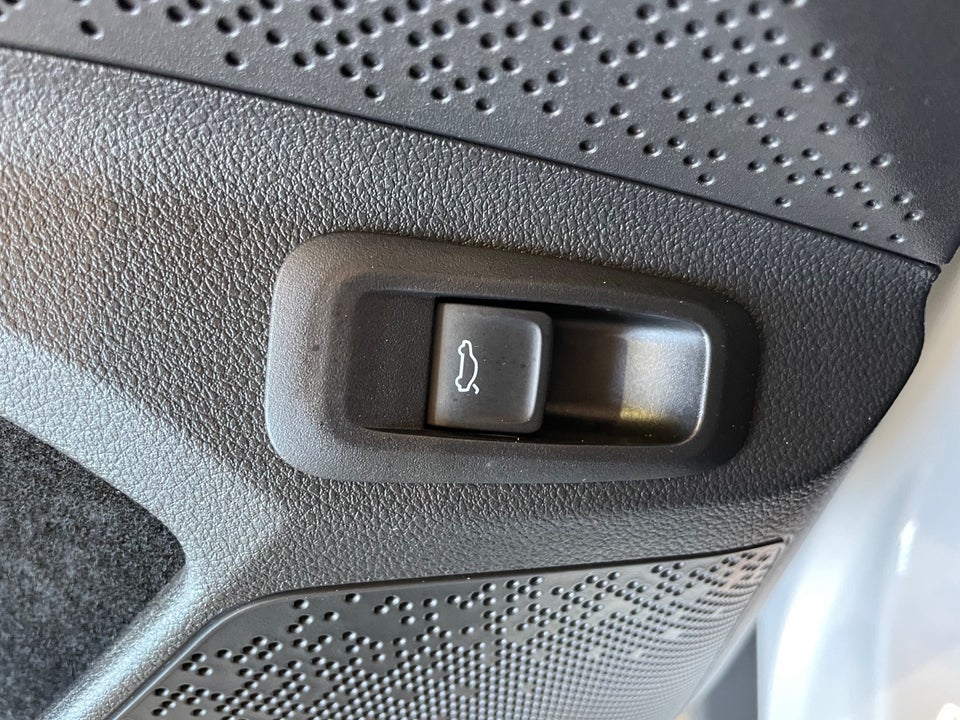 Skoda Enyaq 80 iV Plus Loft 5d