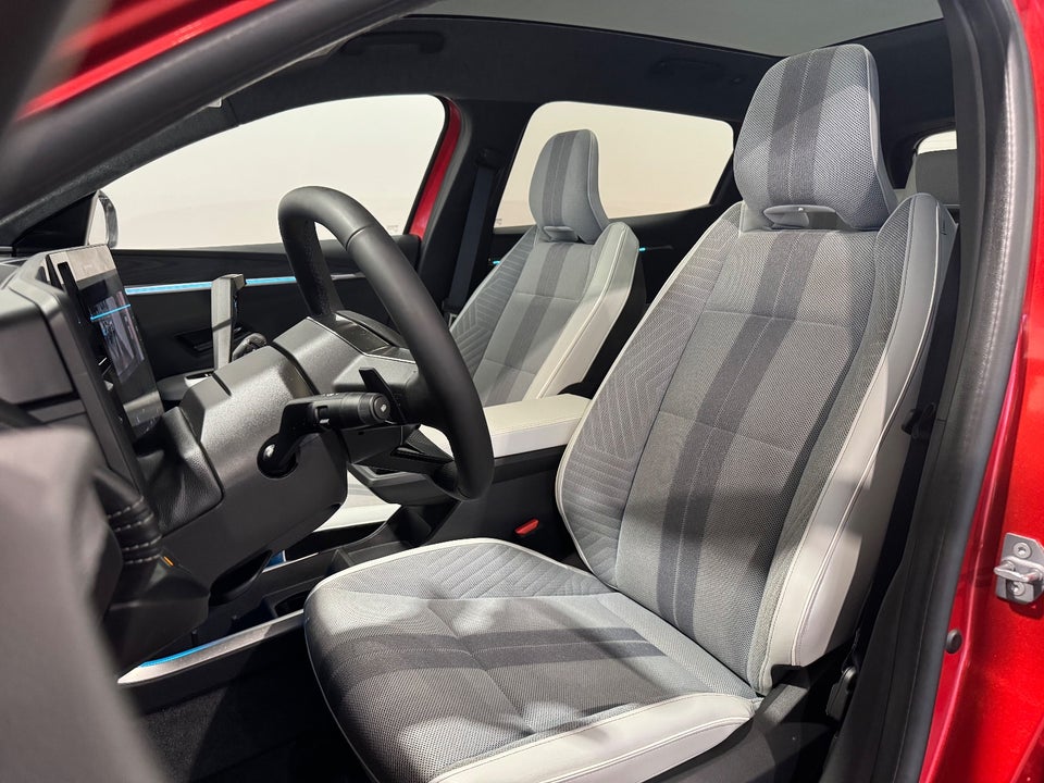 Renault Scenic E-Tech 87 Iconic 5d