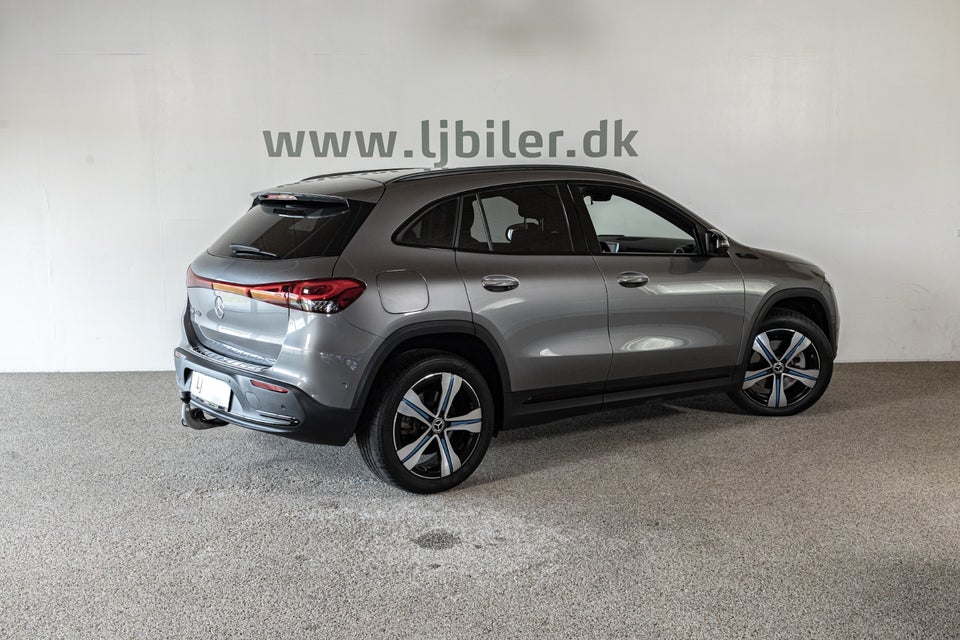 Mercedes EQA250+ 5d