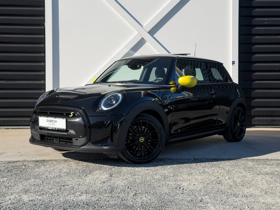MINI Cooper SE Maximise 3d