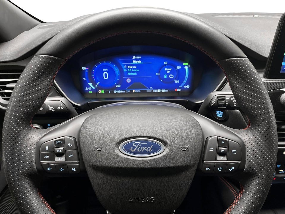 Ford Kuga 2,5 PHEV ST-Line X CVT 5d