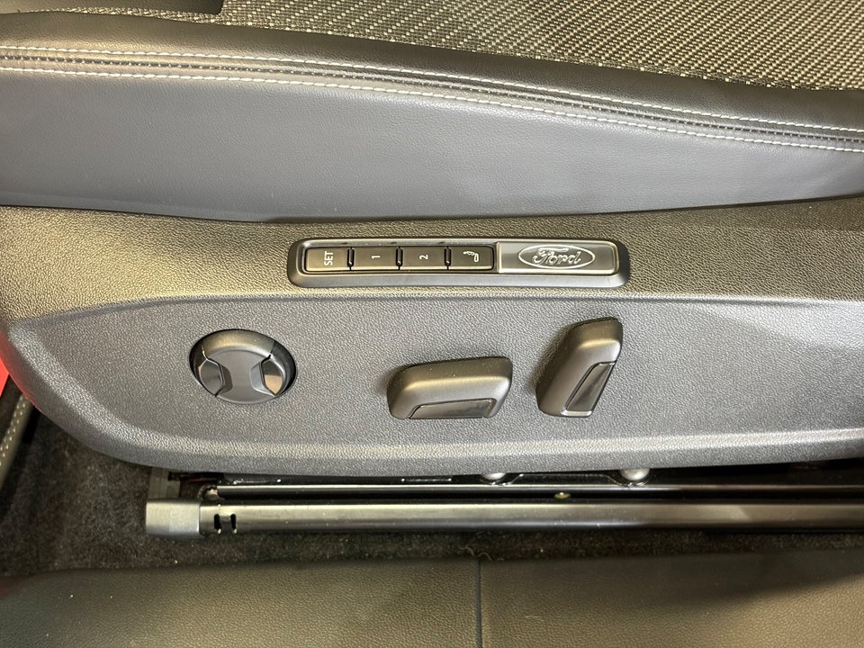 Ford Explorer 82 Select Extended Range 5d