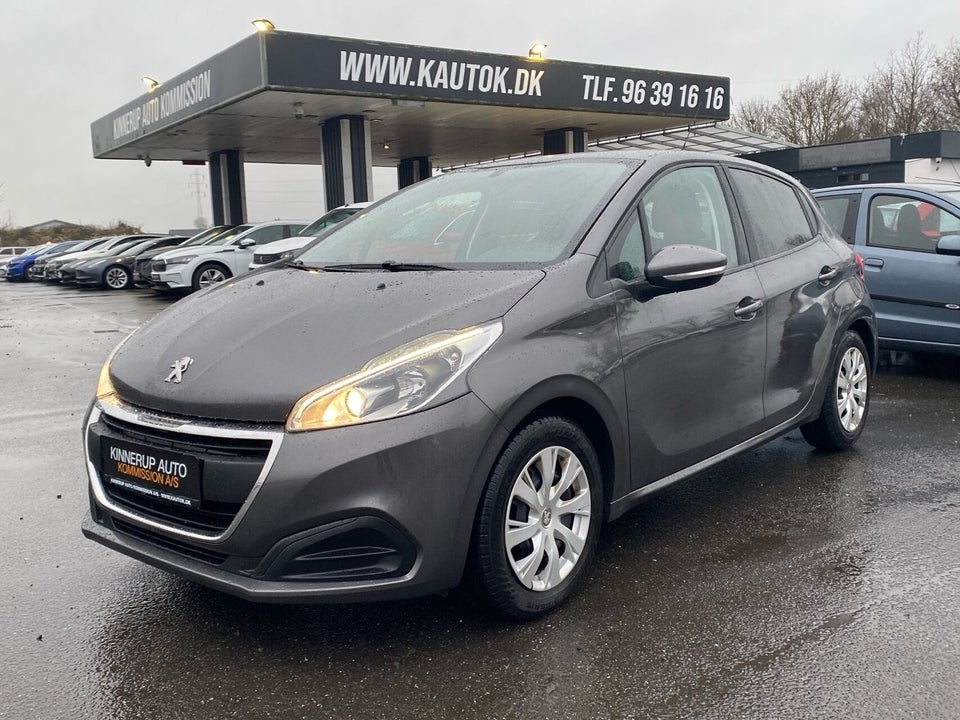 Peugeot 208 1,2 VTi 82 Strike 5d