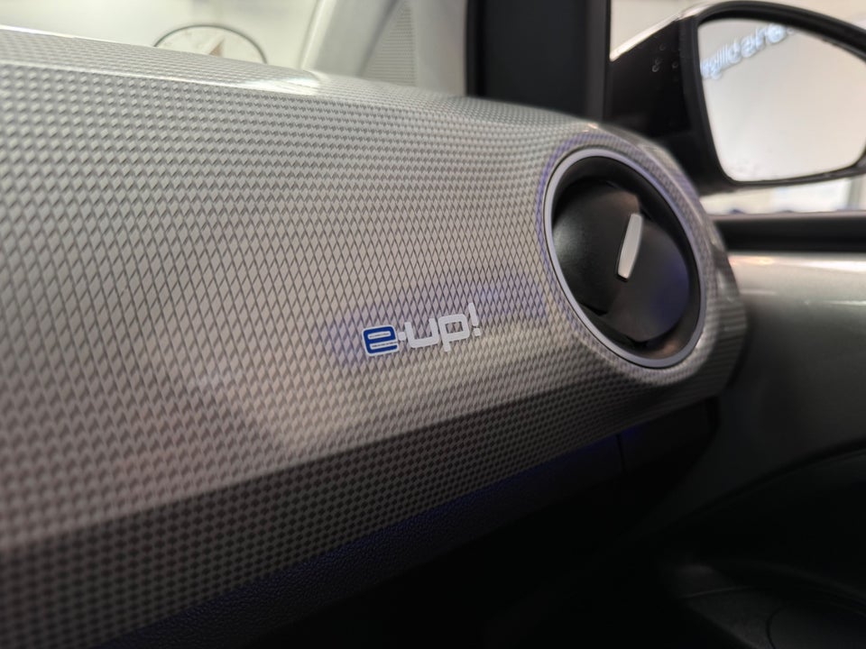 VW e-Up! Style Plus 5d