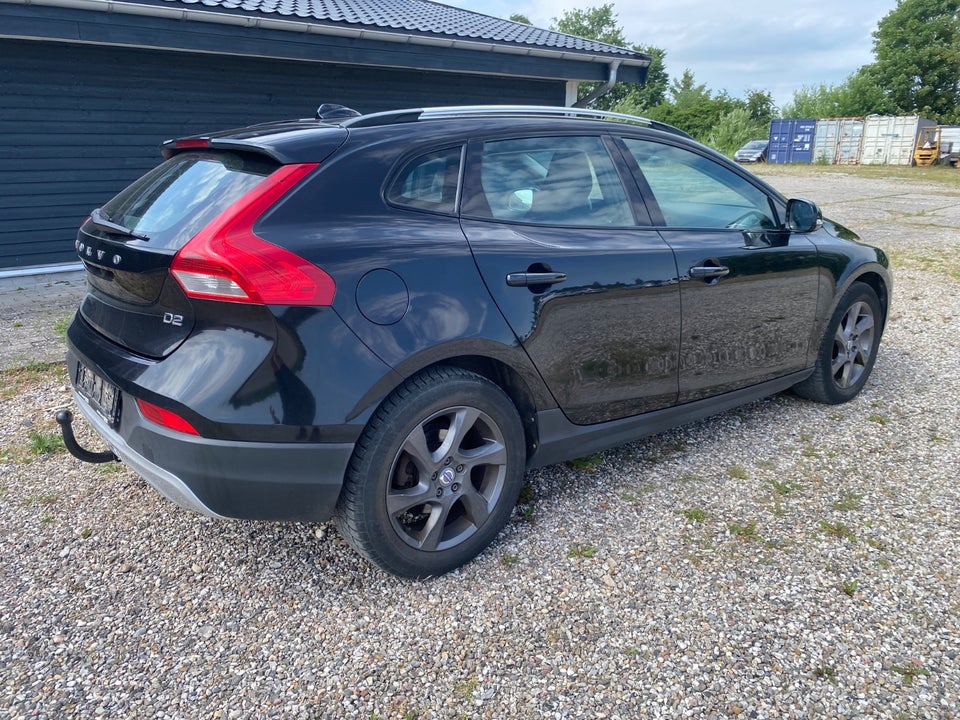 Volvo V40 CC 1,6 D2 115 Kinetic 5d
