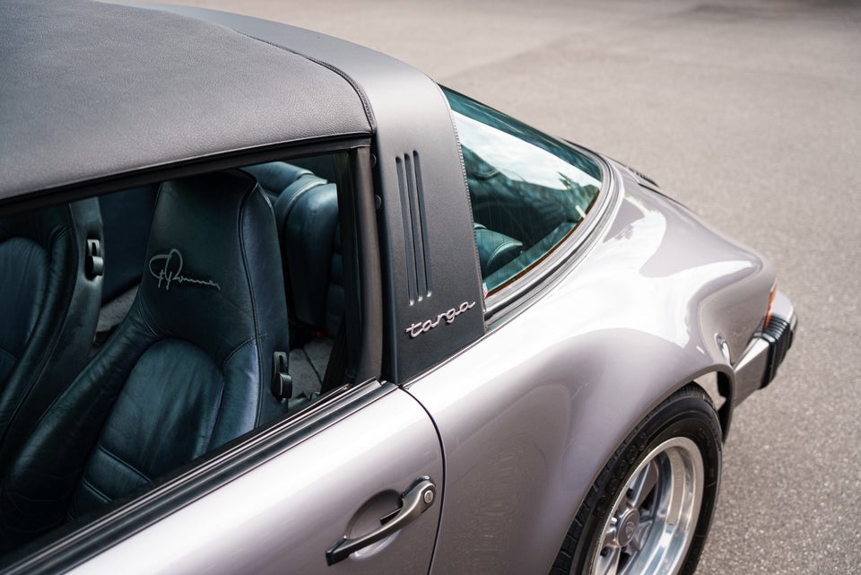 Porsche 911 3,2 Carrera Targa Commemorative Edition 2d