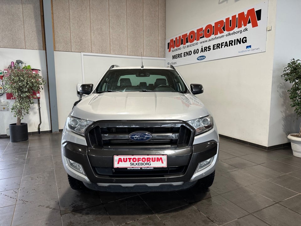 Ford Ranger 3,2 TDCi Db.Kab Wildtrak aut. 4x4 4d