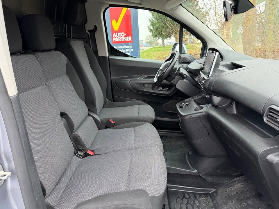 Peugeot Partner 1,5 BlueHDi 130 L2V2 Ultimate EAT8 Van