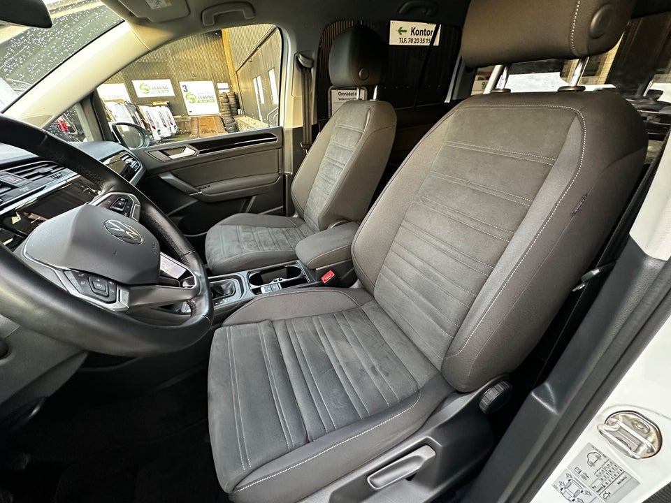 VW Touran 2,0 TDi 150 Comfortline DSG Van 5d