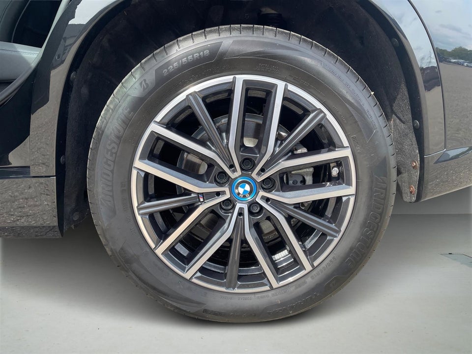 BMW iX1 xDrive30 M-Sport 5d