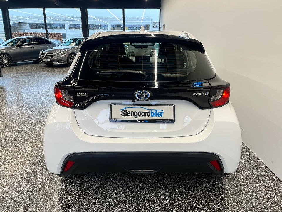 Toyota Yaris 1,5 Hybrid H2 e-CVT 5d