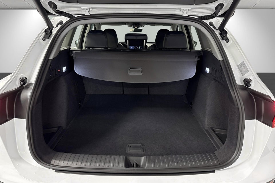 Audi Q6 e-tron Progress plus performance 5d