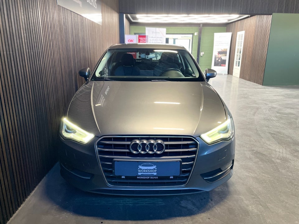 Audi A3 1,6 TDi Ambition 3d