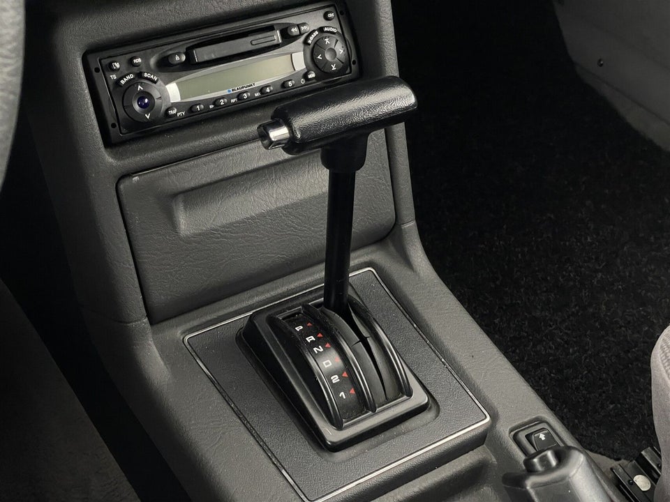 Ford Granada 2,8i GL aut. 4d