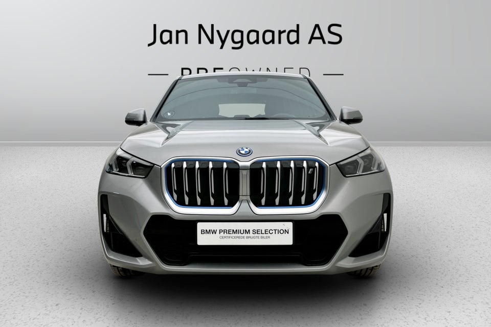 BMW iX1 xDrive30 M-Sport Premium 5d