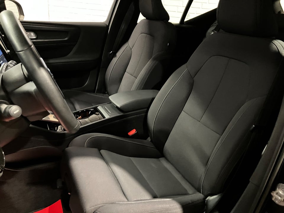 Volvo XC40 P6 ReCharge Core 5d