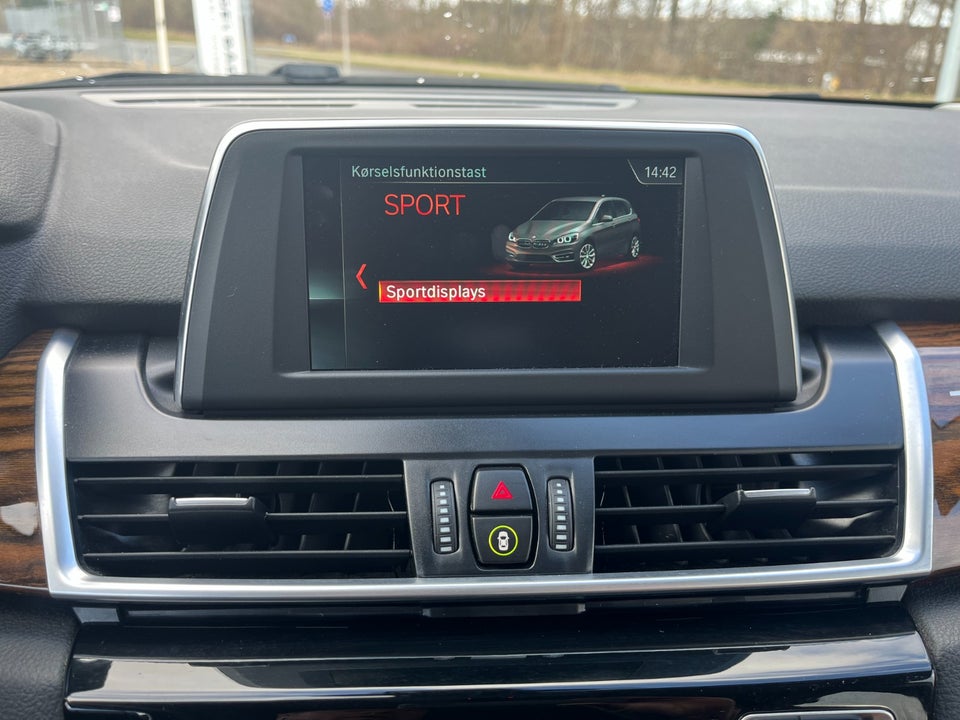 BMW 225xe 1,5 Active Tourer Luxury Line aut. 5d