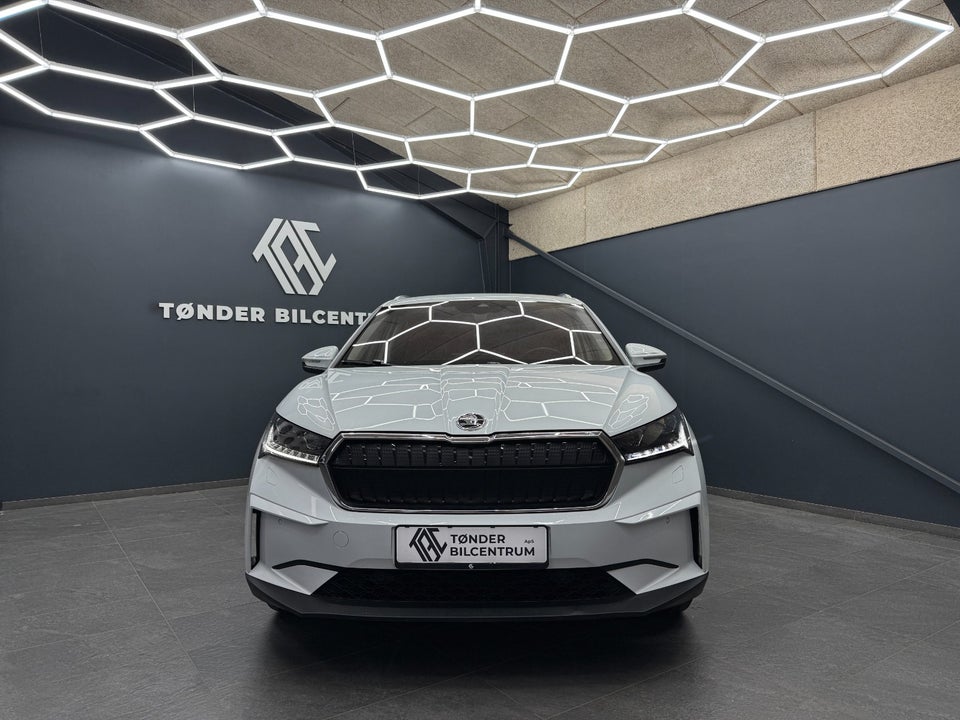 Skoda Enyaq 60 iV Loft 5d