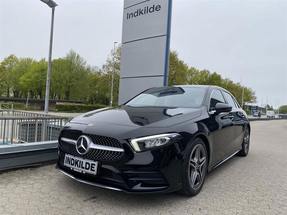 Mercedes A200 1,3 AMG Line aut. 5d