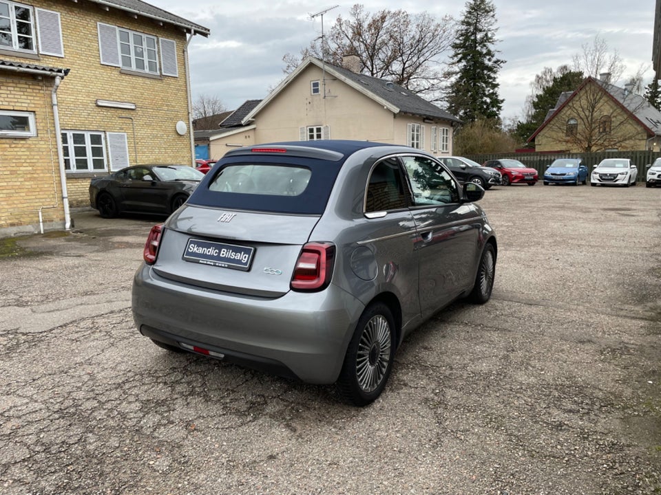 Fiat 500e Icon Cabrio 2d