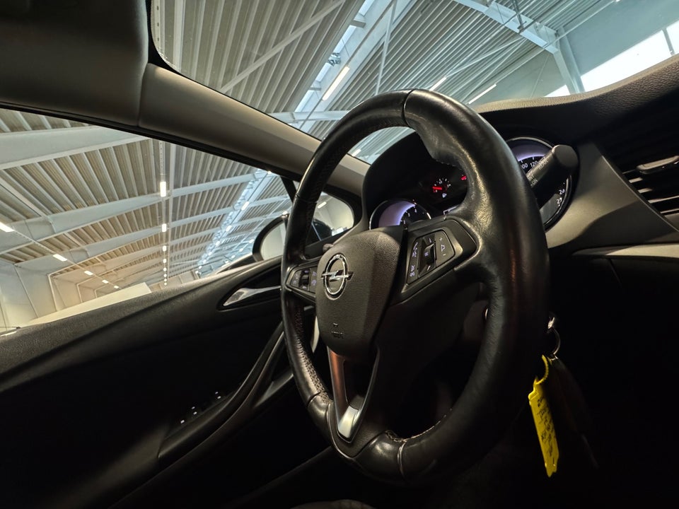 Opel Astra 1,4 T 125 Enjoy 5d