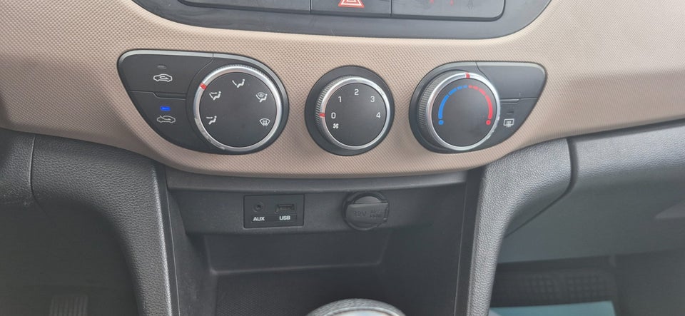 Hyundai i10 1,0 Access ECO 5d