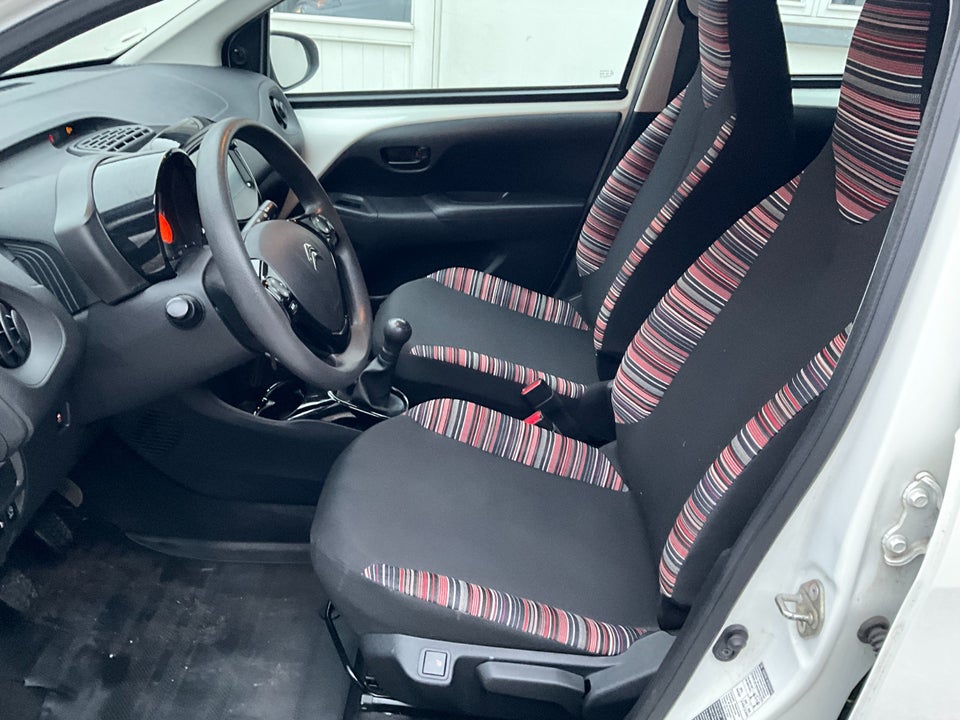 Citroën C1 1,0 VTi Shine 5d