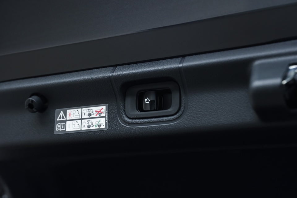 Mercedes EQE350+ AMG Line 4d