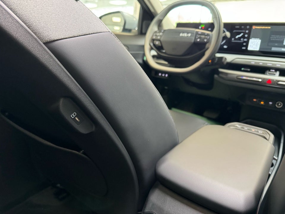 Kia EV4 81 Long Range Upgrade 5d