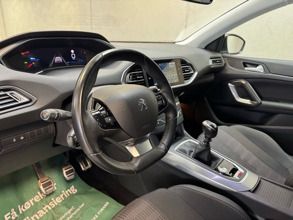 Peugeot 308 1,5 BlueHDi 130 Allure Grand 5d