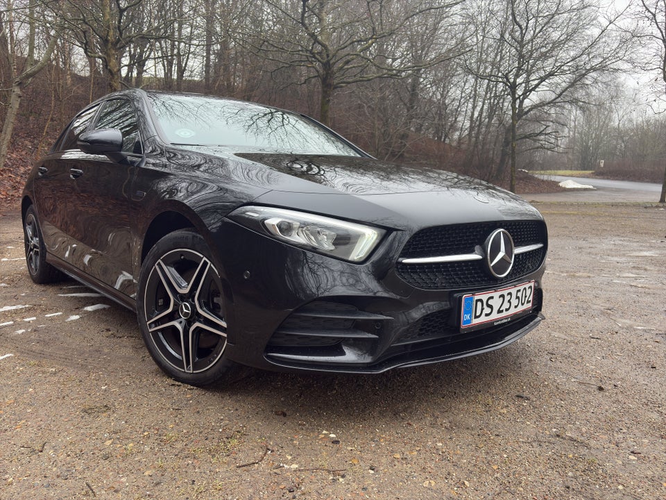 Mercedes A250 e 1,3 AMG Line aut. 5d