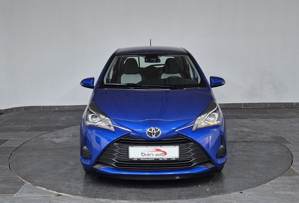 Toyota Yaris 1,0 VVT-i T2 5d