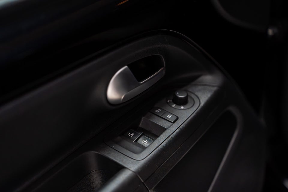 VW e-Up! High Up! 5d