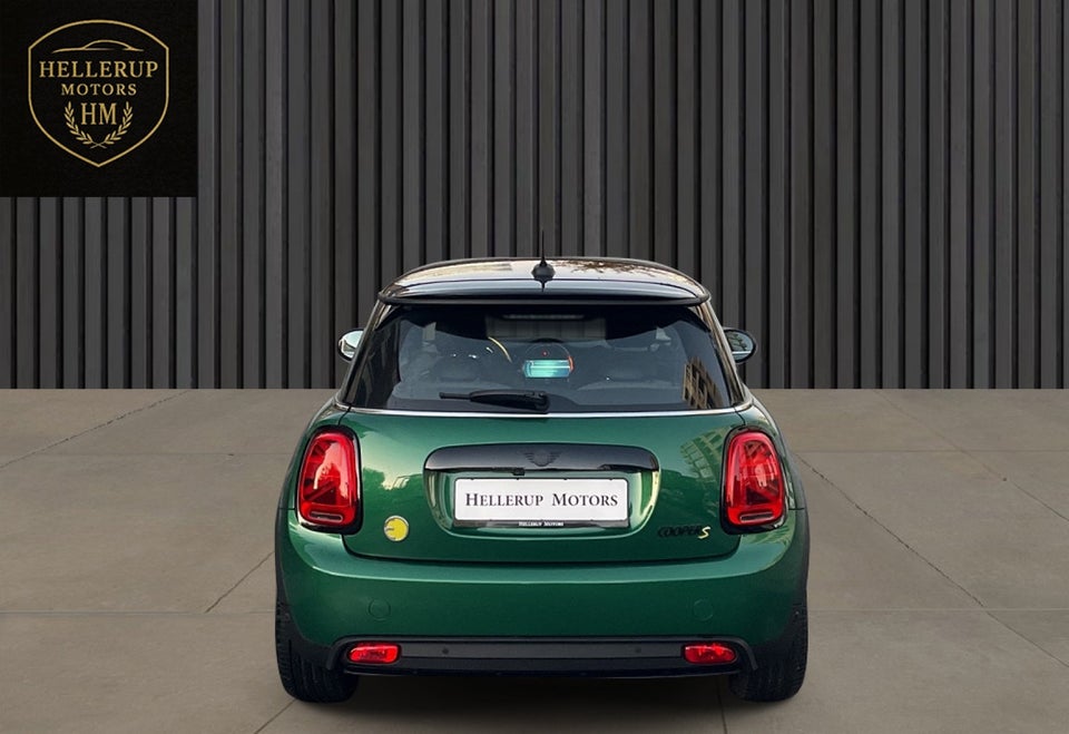 MINI Cooper SE Classic Trim 3d