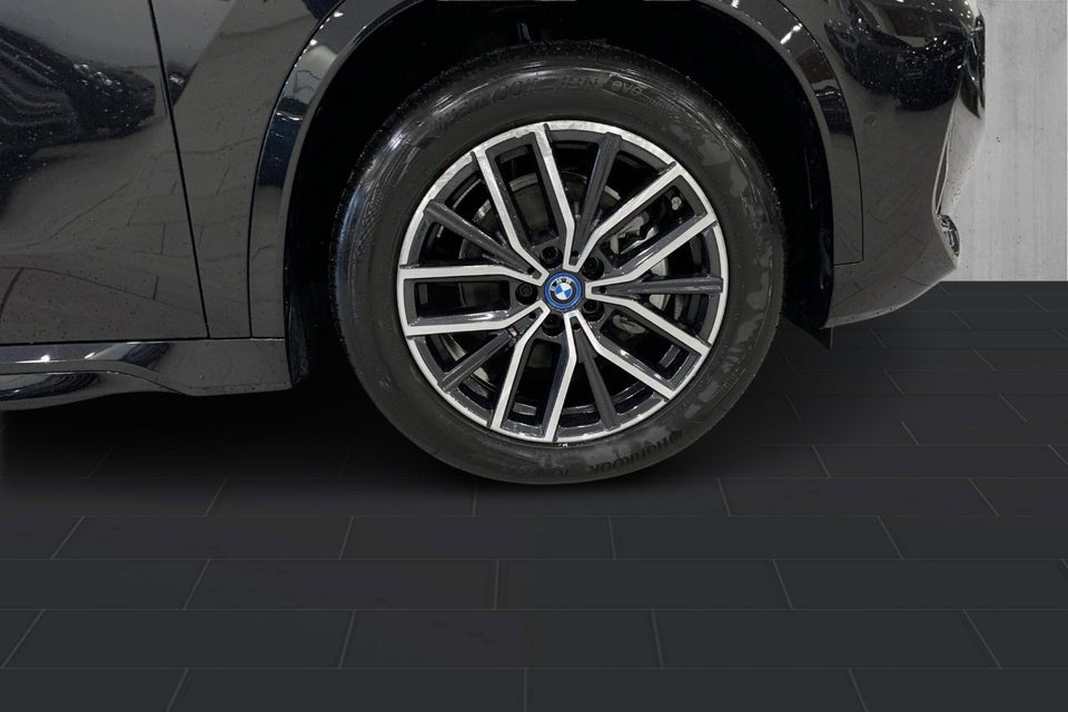 BMW iX1 eDrive20 M-Sport 5d
