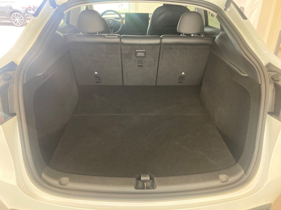 Tesla Model Y Performance AWD 5d