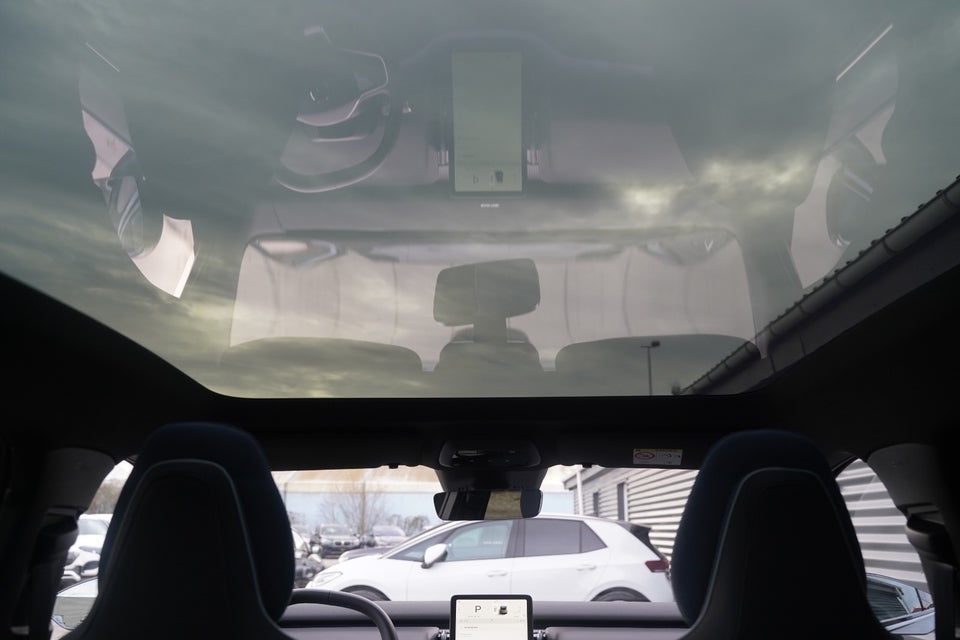 Volvo EX30 Twin Performance Ultra 5d