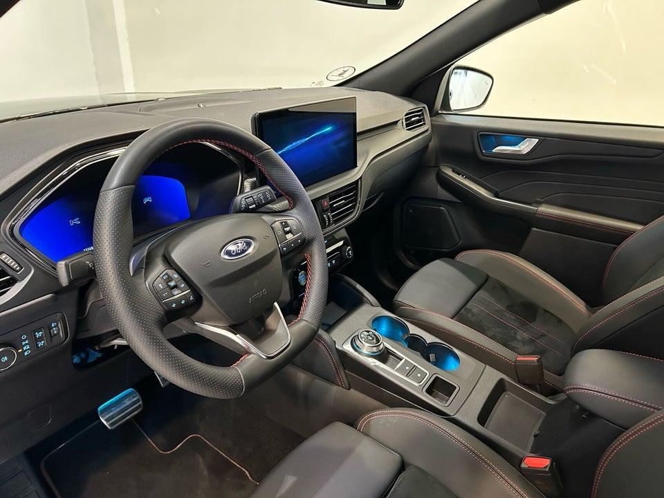 Ford Kuga 2,5 PHEV ST-Line X CVT 5d